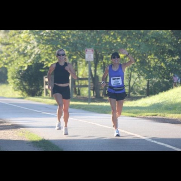 Meet your Posher, Robin - Picture 1 of 1